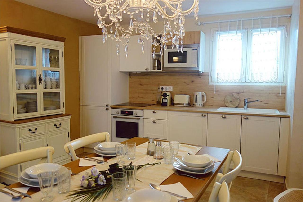Villa Le temps retrouvé à LʼIsle-sur-la-Sorgue Extérieur photo