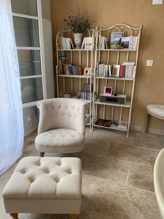 Villa Le temps retrouvé à LʼIsle-sur-la-Sorgue Extérieur photo